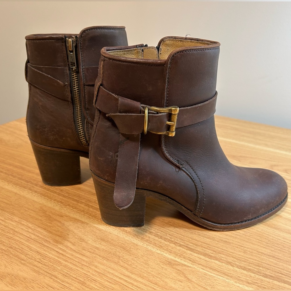 FRYE Malorie Knotted Short Leather Boots